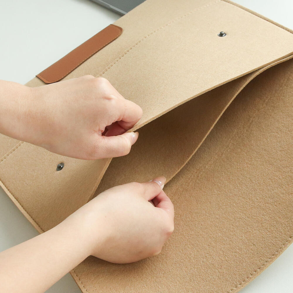 แฟ้มเอกสารผ้าสักหลาดแบบมีกระดุ - Laptop Accessories Name บทวิจารณ์และราคา